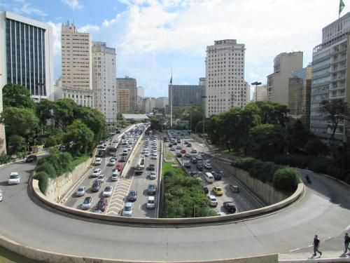 Hotel Neon - próximo a 25 de março, Bom Retiro e Brás, á 2min do mirante Sampa SKY e pista de skate Anhangabaú