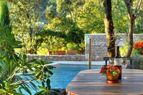 Outdoor Pictures 24