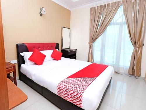 OYO 707 Ayuni Hotel