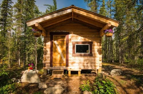 Blackburn Cabins - McCarthy, Alaska
