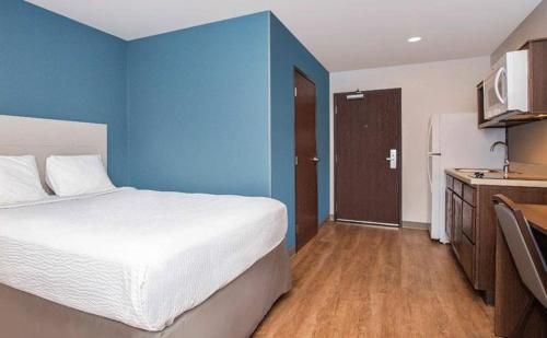 WoodSpring Suites Merrillville