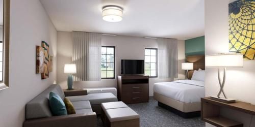 Staybridge Suites - Waterloo - St. Jacobs Area