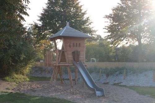 Outdoor Pictures 11