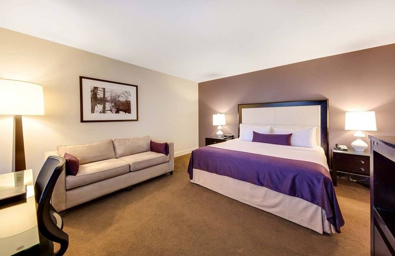 The Andrew Hotel