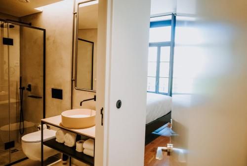 Exmo Hotel