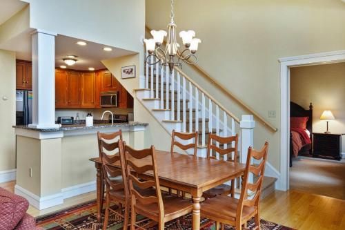 Castle Hill Condo