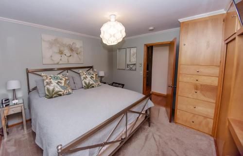 Small Batch Lodging
