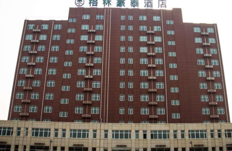 GreenTree Inn Hebei Tangshan North Station Nanhuandao Business Hotel