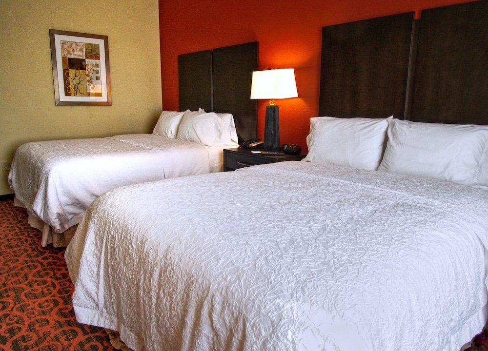 Hampton Inn & Suites Elk City