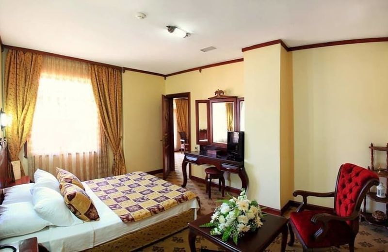 Elruha Hotel