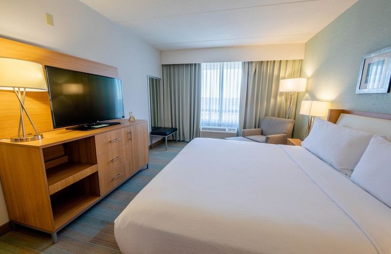 Holiday Inn Manahawkin/Long Beach Island, an IHG Hotel