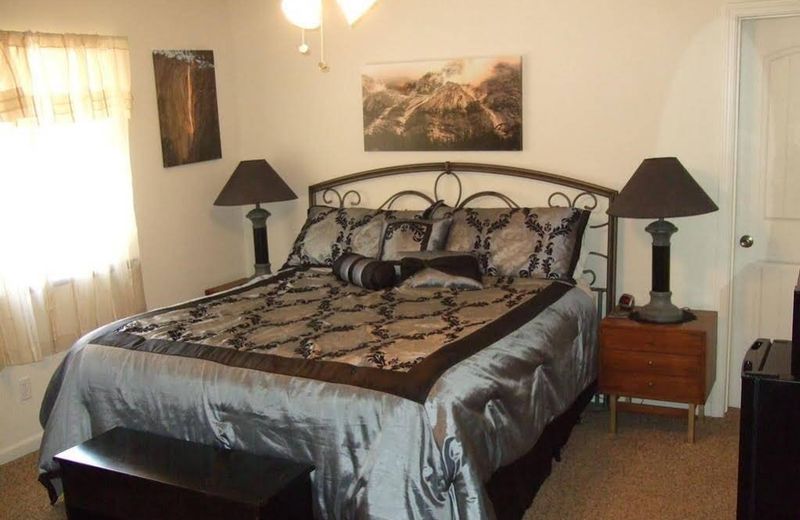 Yosemite Nights Bed & Breakfast
