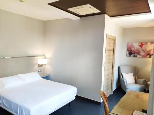 Hotel Puerta del Arco