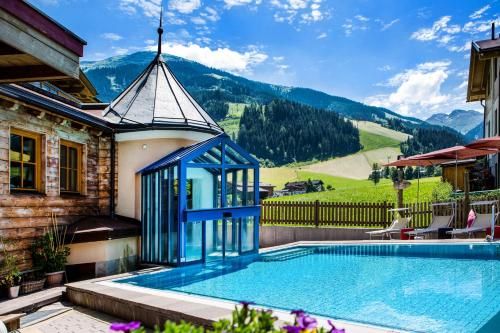 Outdoor Pictures 21