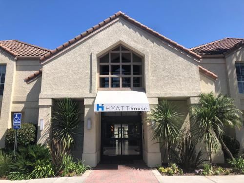 Hyatt House LAX Manhattan Beach