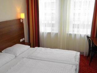 Hotel Image 1