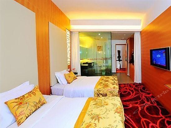 Huayu Runzhu Hotel