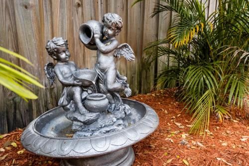Outdoor Pictures 12