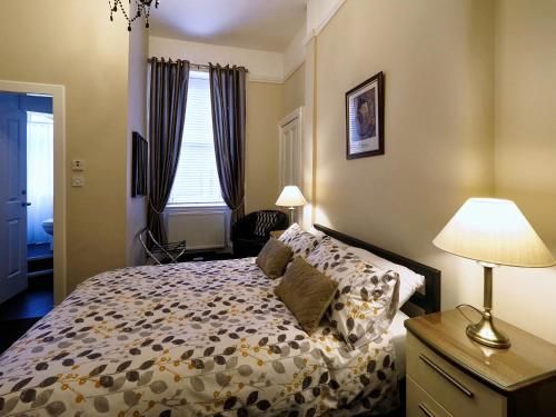 Browns Bed And Breakfast