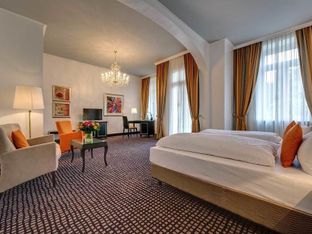 Hotel Image 2