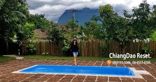 Outdoor Pictures 21