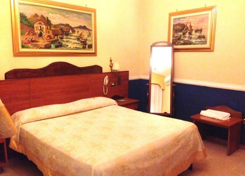 Runa Hotel