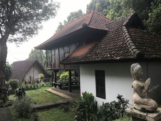MANAH LIANG BUNGALOW