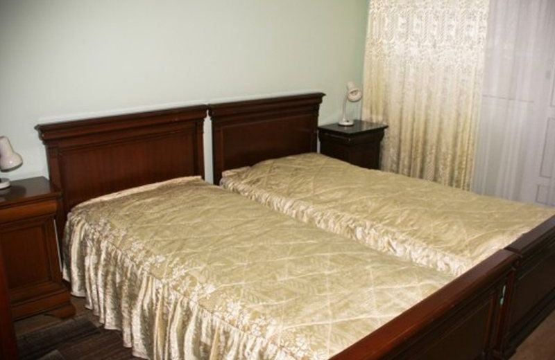 Azalia Hotel