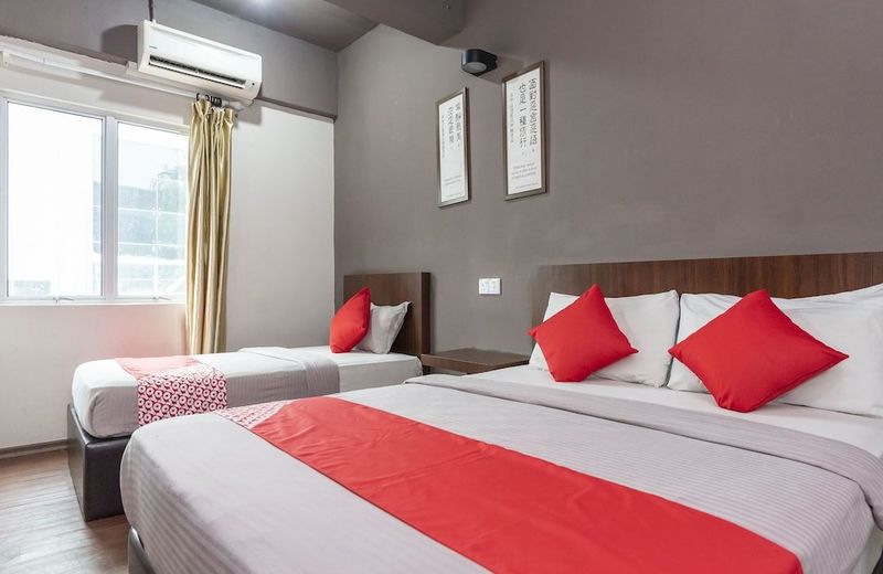 Room V at Kluang Parade