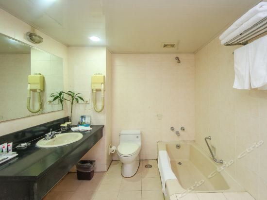 Jiangsu Dongtai Leida Hotel