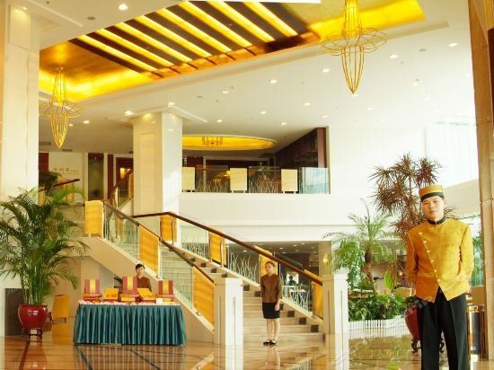 King Ray Hotel