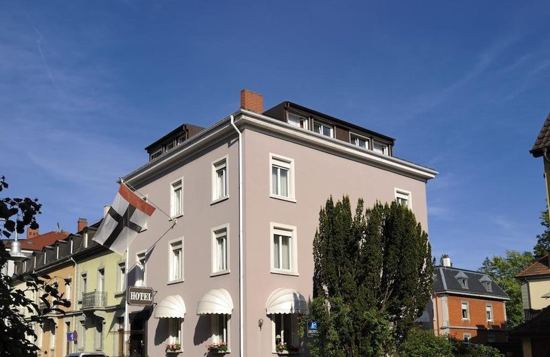 BUCHNER HOF