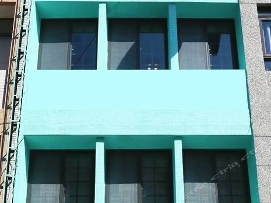 Outdoor Pictures 24