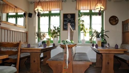 "Zum Heiligen Geisthof"