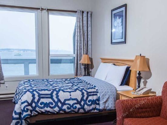 Tides Inn & Suites