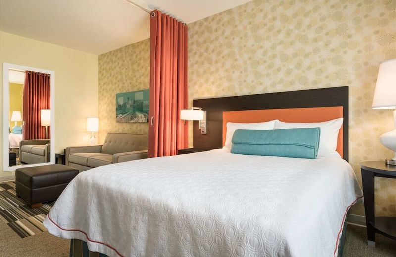 Home2 Suites by Hilton Roseville Minneapolis