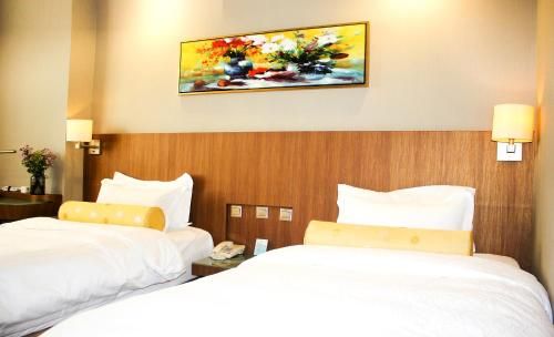 Jinling Danyang Hotel