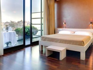 Hotel Image 1