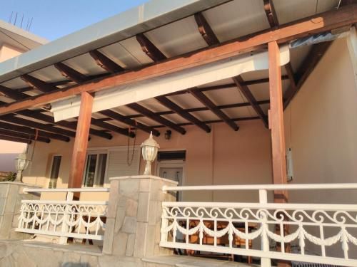 Arch Villa