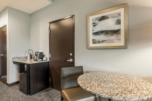 Holiday Inn Hotel & Suites Silicon Valley – Milpitas, an IHG Hotel