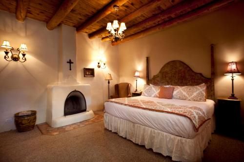 The Historic Taos Inn