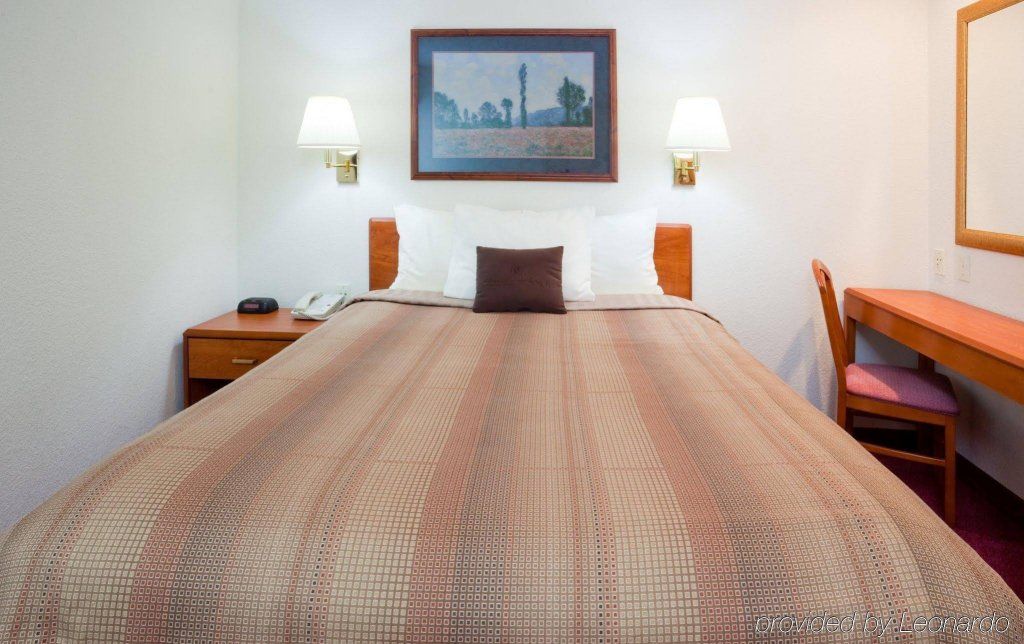 Candlewood Suites Appleton, an IHG Hotel