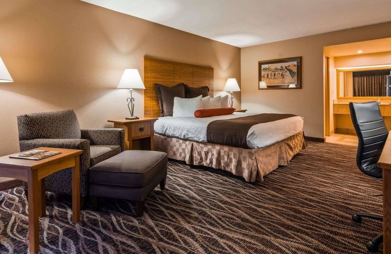 Best Western Plus Saddleback Inn and Conference Center