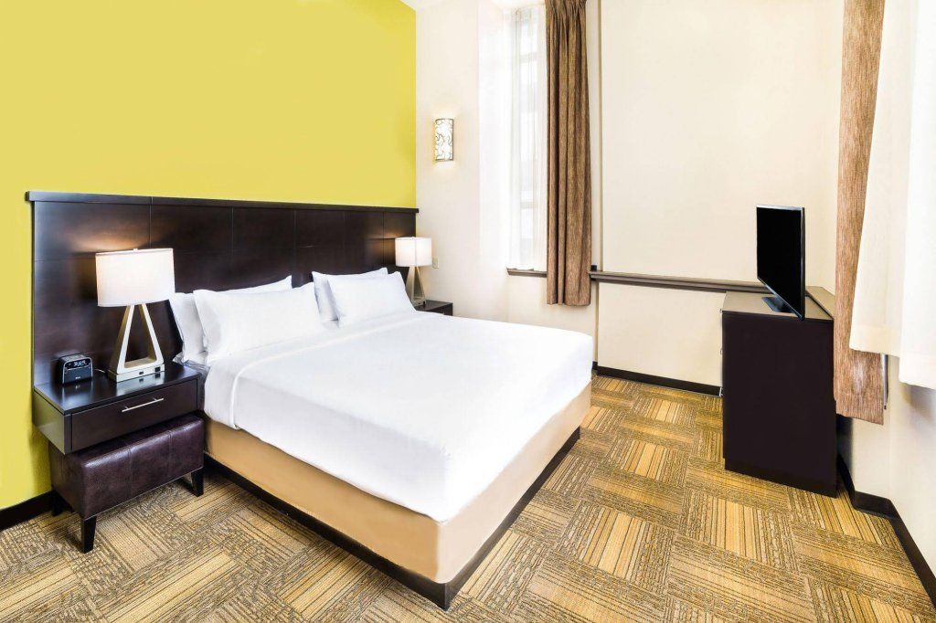 Staybridge Suites Baltimore - Inner Harbor, an IHG Hotel