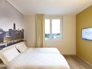 Hotel Image 1