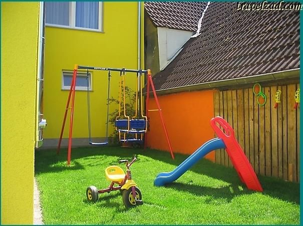 Outdoor Pictures 21