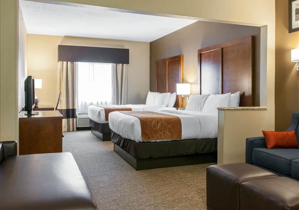 Comfort Suites Terre Haute University Area