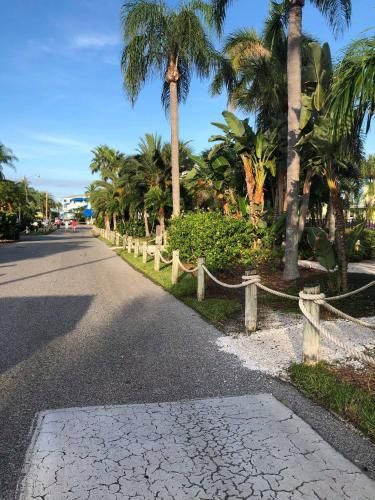 Captiva Beach Resort (open private beach access)