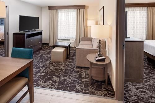 Homewood Suites By Hilton Ronkonkoma