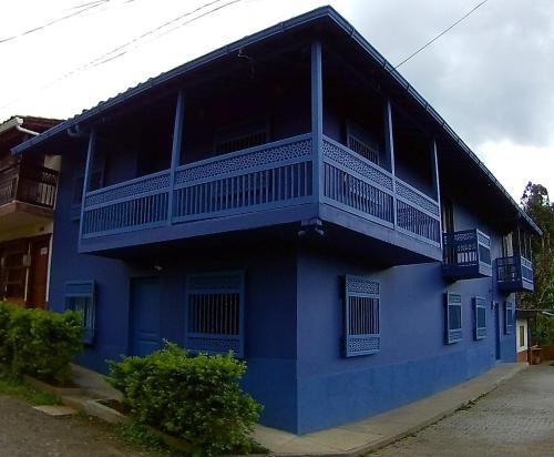 CASA AZUL LA GARRUCHA